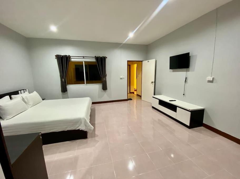 The Cheetar Apartment *